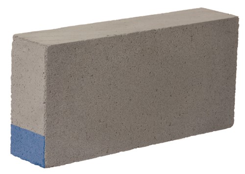 Solar Grade Celcon Blocks are principally used where enhanced thermal performance is required. The product is available in a range of thicknesses
and can be used above and below damp proof course (DPC) level, as infill.