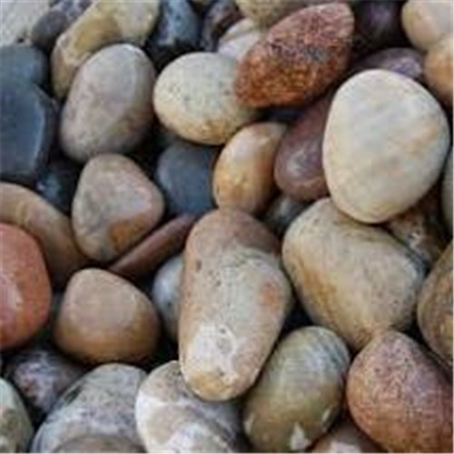 Bulk bag Scottish Cobbles are a premium rounded cobble in grey, brown and red colour tones.