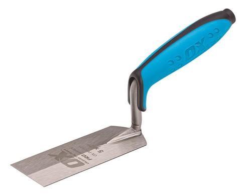 The blade is of the Pro Margin Trowel is made of stainless steel, making it both durable and reliable.  The dura grip handle of the Pro Margin Trowel delivers a non-slip ergonomic grip which reduces hand fatigue and features a flat rectangular blade that is ideal for finishing work around windows and confined areas with ease.  The handle of the Pro Margin Trowel is attached firmly to the blade to avoid slips, falls or accidents.