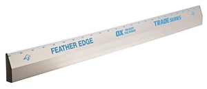 The OX trade feather edge giving the user a feather edge and straight edge.  The Feather edge is produced in high quality aluminium which has been Mill finished making it very light and manoeuvrable .  The OX feather edge comes with a printed scale for ruling.