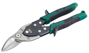 OX&#39;s Aviation Snips are made using premium quality material and are heavy duty, durable, robust and made to last.  The wire cutter pliers are made using heavy-duty heat-treated alloy jaws for increased cutting capacity, that delivers clean, neat and professional cuts every time and the innovative auto release mechanism of the OX Aviation Snips enable fast one-handed operation and ease of use.  The easy to grip silicone handles offer a comfortable and non-slip grip. The handles are sturdy for added convenience.