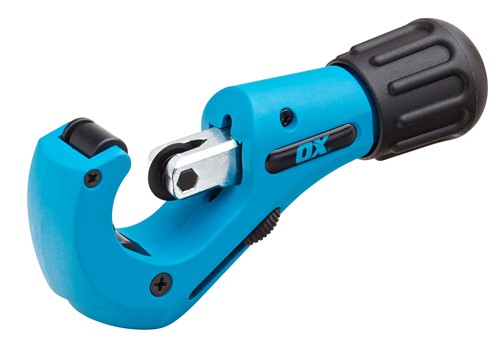 The heavy-duty Telescopic Tube Cutter is a perfect easy to use tool especially in confined spaces.  The cutting wheels of the OX Pro Tube Cutter are adjustable and it has a spare wheel in the handle, so that it can be easily interchanged.  The Tube Cutter is flexible and the cutter can easily cut tubes ranging from 3mm to 35mm.  The Tube Cutter can cut across all types of tubes like copper, brass, aluminum as well as thin-walled steel tubes.  The OX Tube Cutter is designed ergonomically, hence it smoothens the rough edges and helps in maintaining uniformity while cutting the tube.