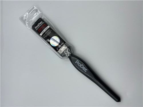Blend of synthetic filaments and natural bristle
Full bodied head for excellent paint pick-up and release
Trade quality &#39;workhorse&#39; brush
1” for small jobs and touch-up work