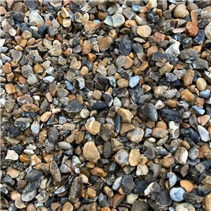 Bulk bag of 10mm shingle is typically used in bedding of underground drainage systems. In some occassions it can also be used as a decorative aggregate.