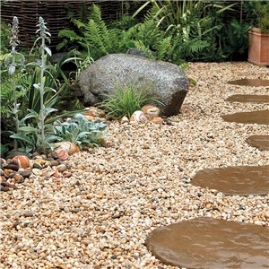 Apricot Gravel is an attractive, water-worn beach gravel made from a mix of apricot, orange and white stones. It creates striking ground cover material in both contemporary and traditional settings. Hard-wearing, low maintenance larger 14mm - 22mm gravel for borders, garden paths, arbour settings as well as pond and water feature surrounds.