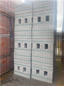 Our Ultra Lightweight concrete blocks are manufactured using an expanded clay which is produced in a rotary kiln at high temperature. This unique mix of clay and other lightweight aggregates gives the block excellent thermal resistance values making them ideal for internal partition walls. This block is great for render/plaster and ideal for accepting fixings.