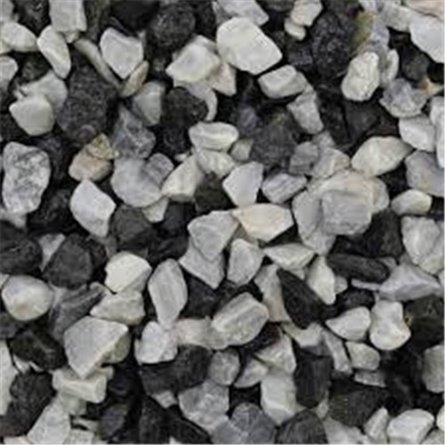 Mini Bag - Size(s): 20mm. A blend of black and ice blue chippings. Comes in a 25kg poly bag.
PLEASE NOTE a pallet charge will be included  when ordering maxi or mini bags, however this is fully refundable once the pallet is returned back to depot along with the a copy of the receipt.